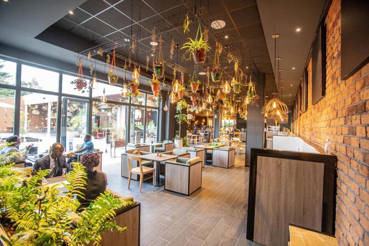 Onomo Hotel Kampala Zewnętrze zdjęcie